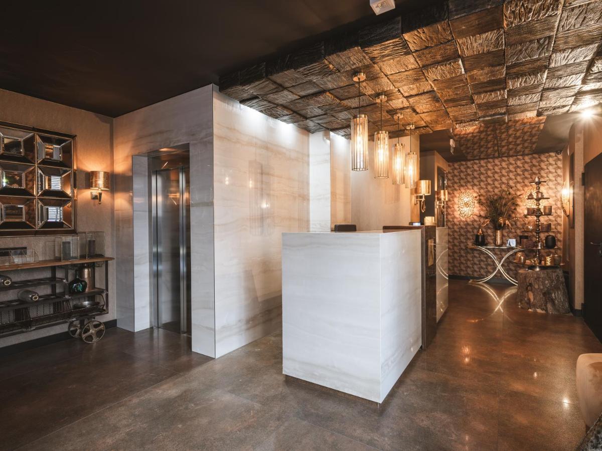 Art Suites Luxury Hotel Krakau Buitenkant foto