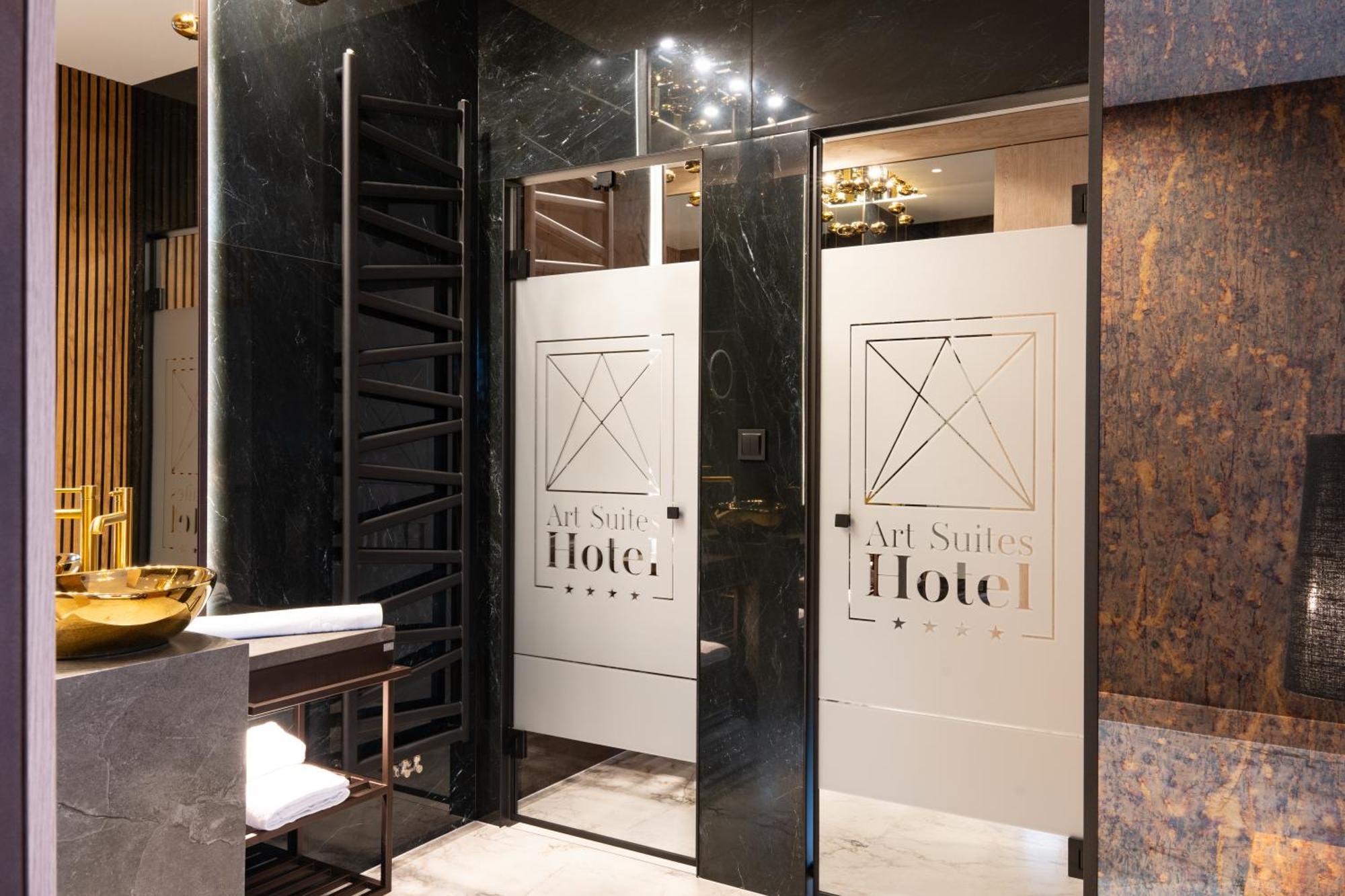 Art Suites Luxury Hotel Krakau Buitenkant foto